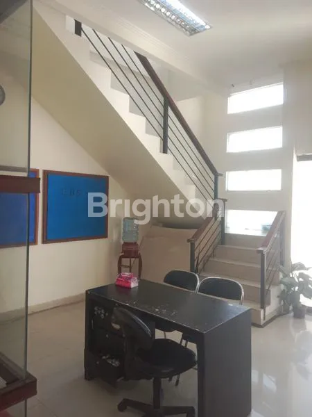 image RUKO SANGAT MURAH DI AREA STRATEGIS DI PUPUTAN RENON BALI (3)