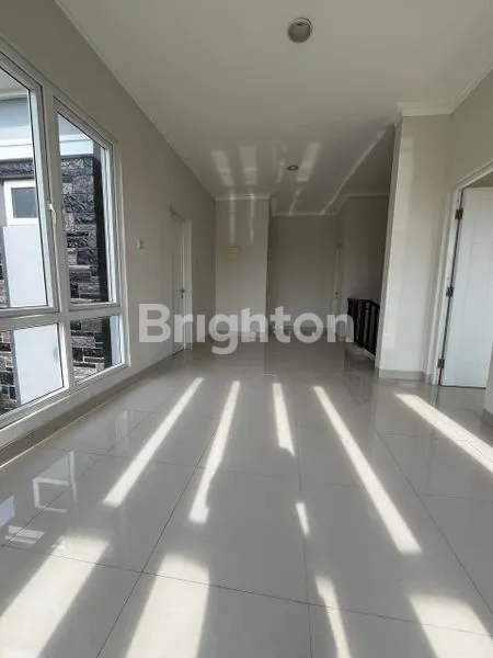 image RUMAH MEWAH SIAP HUNI KOTA WISATA (2)