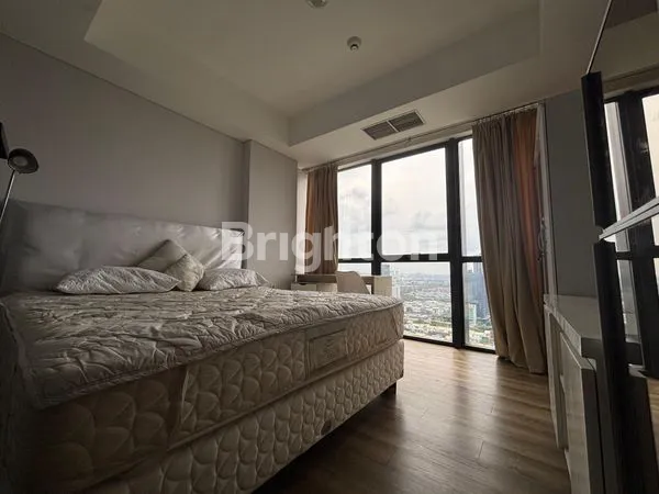 image DIJUAL CEPAT DIBAWAH 1M APARTEMEN THE SMITH ALAM SUTRA (8)