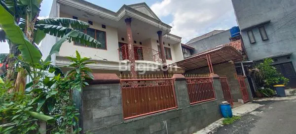 image RUMAH SIAP HUNI DI GANDARIA, LT 200M² DEKAT AL AZHAR & MONTESSORI (1)