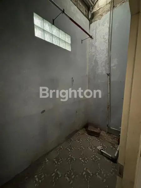 image RUMAH MINIMALIS SIAP HUNI HARGA SUPER MIRING DI SAWANGAN DEPOK (8)