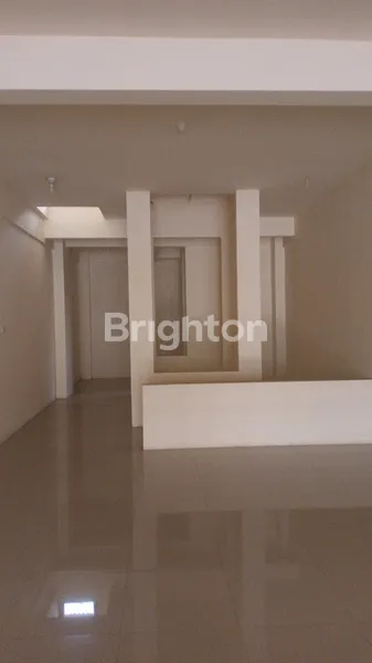 image RUKO CENTRAL BUSINESS SIAP PAKAI LOKASI RAYA NGAGEL !! (3)