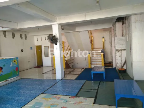 image RUKO STRATEGIS DI JANTUNG KOTA PASURUAN (3)