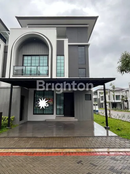 image RUMAH CANTIK ELEGAN 3 LANTAI HIERA WELTON BSD (1)