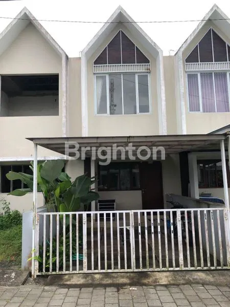 image DIJUAL RUMAH 2 LANTAI SIAP HUNI DI TABANAN (1)