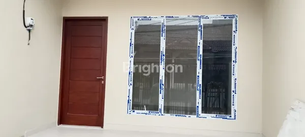 image JUAL RUMAH BARU MEWAH DI DURI KEPA 3 LANTAI (3)