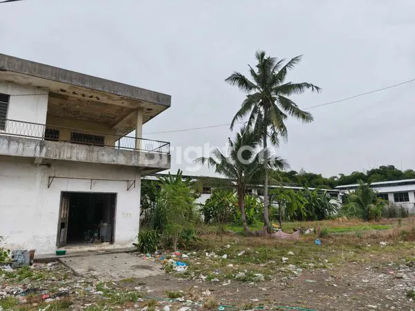 image GUDANG DENGAN HALAMAN YANG LUAS (6)