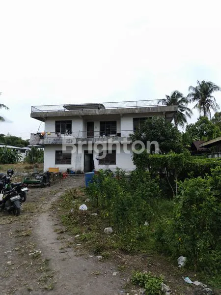 image GUDANG DENGAN HALAMAN YANG LUAS (3)