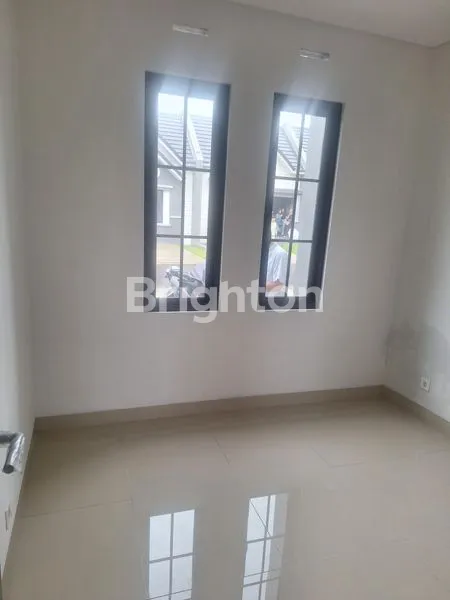 image RUMAH SIAP HUNI DI CLUSTER DUNSTER, LOKASI PREMIUM (6)