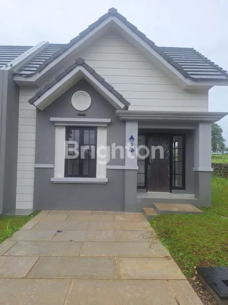 image RUMAH SIAP HUNI DI CLUSTER DUNSTER, LOKASI PREMIUM (1)