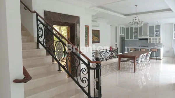 image RUMAH MEWAH SUPER BESAR DI KEMANG TIMUR – JAKARTA SELATAN (4)