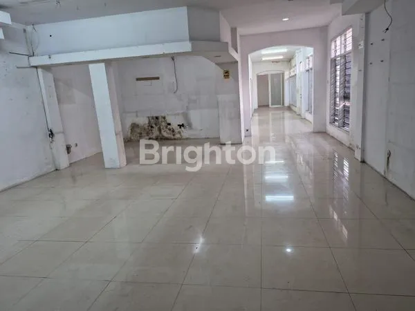 image DISEWAKAN RUMAH USAHA JL RAYA DIPONEGORO (2)