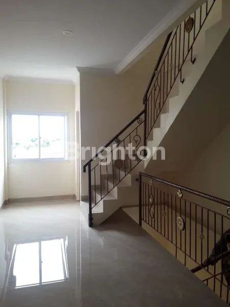 image DIJUAL & DISEWAKAN RUKAN BINTARO (5 UNIT) (1)