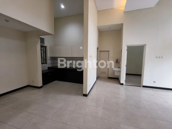 image DISEWAKAN RUMAH STRATEGIS KLAMPIS, DEKAT GALAXY MALL (4)