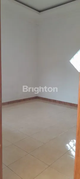 image HUNIAN STRATEGIS KOKOH DI  SALATIGA, DEKAT SEKOLAH & TOL (5)