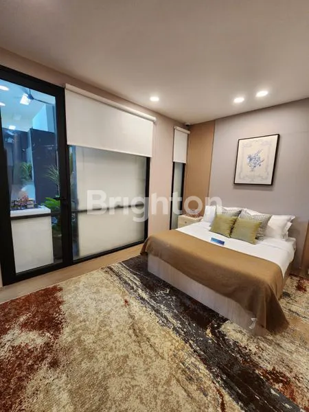 image RUMAH 3 LANTAI DI SERPONG DGN TAMAN LUAS, CUMA 900JTAN  (7)