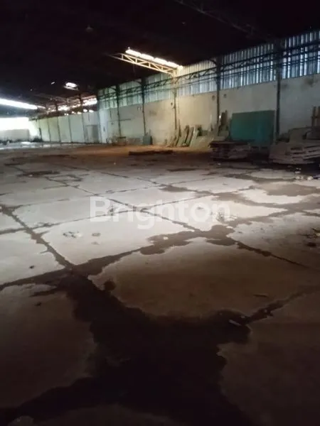 2 GUDANG DISEWAKAN DI JAKABARING PALEMBANG SUMSEL INDONESIA, ADA DERMAGA,