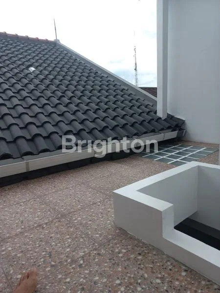 image DIJUAL RUMAH BANGUNAN BARU PONDOK KELAPA (6)