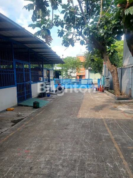 image GEDUNG + KANTOR 3 LANTAI CIKARANG (3)