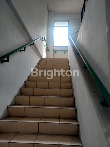 image GEDUNG + KANTOR 3 LANTAI CIKARANG (6)