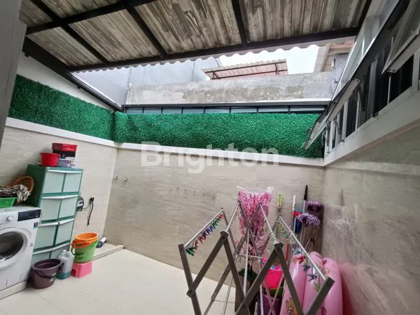 image JUAL CEPAT RUMAH 2 LANTAI FULL FURNISH DI CLUSTER ROYAL PALM BLOSSOM (8)