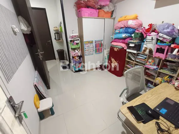 image JUAL CEPAT RUMAH 2 LANTAI FULL FURNISH DI CLUSTER ROYAL PALM BLOSSOM (6)