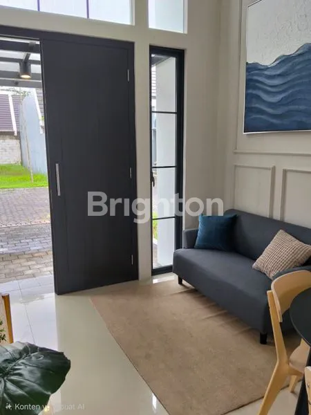 image RUMAH CONTOH MEWAH TIPE MAROON DI GRAND SUNRISE GRESIK (6)