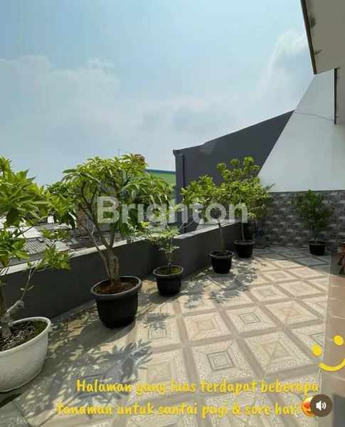 image DIJUAL RUMAH SIAP HUNI 2 LANTAI DI LOKASI STRATEGIS PENGGILINGAN JAKARTA TIMUR DENGAN LUAS TANAH 148 M² (8)