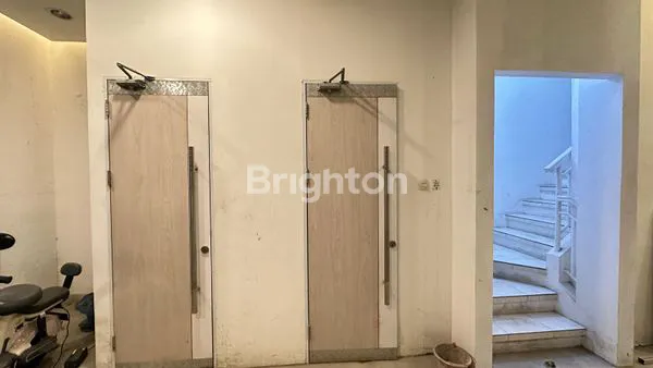 image RUKO GANDENG STRATEGIS DI SEBRANG MALL SMS, SUMMARECON GADING SERPONG (3)