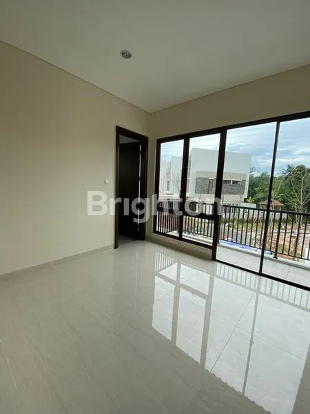 image RUMAH HOOK 2 LANTAI LT 250 DI PODOMORO GOLF VIEW (4)