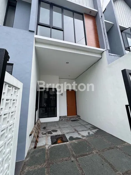 image RUMAH MINIMALIS SCANDINAVIAN SIAP HUNI DI SURABAYA SELATAN (1)