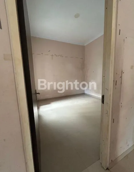 image RUMAH MUNGIL MENARIK SAMPUNG TOLL (2)