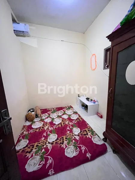 image RUMAH 2 LANTAI MURAH DEKAT TAMAN SUROBOYO, PANTAI KENJERAN, JEMBATAN SURAMADU (1)