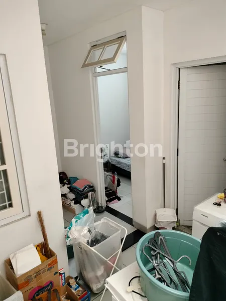 image RUMAH MODERN 2 LANTAI LT/LB: 172/250 JATIASIH RAPI & SIAP HUNI, KOTA BEKASI, SHM, LOKASI STRATEGIS 2 MENIT KE TOLL JATIASIH, BEBAS BANJIR (7)