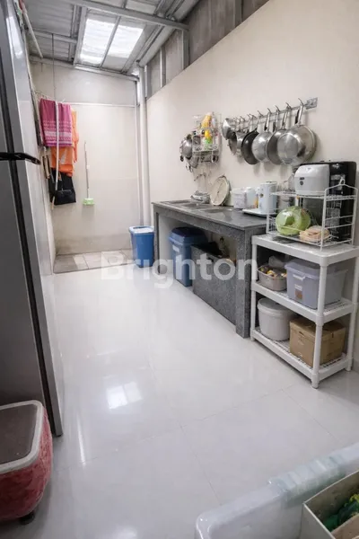 image DIJUAL RUMAH DAERAH KRANGGAN BEKASI PINGGIR MEPET CIBUBUR DEKAT DENGAN LRT HARJAMUKTI (2)