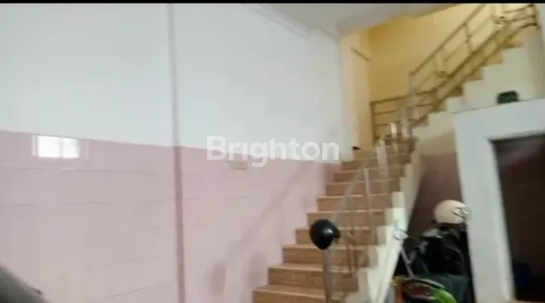 image RUMAH KOST DAN USAHA NGAGEL REJO KIDUL (6)