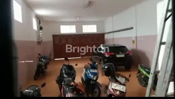 image RUMAH KOST DAN USAHA NGAGEL REJO KIDUL (8)