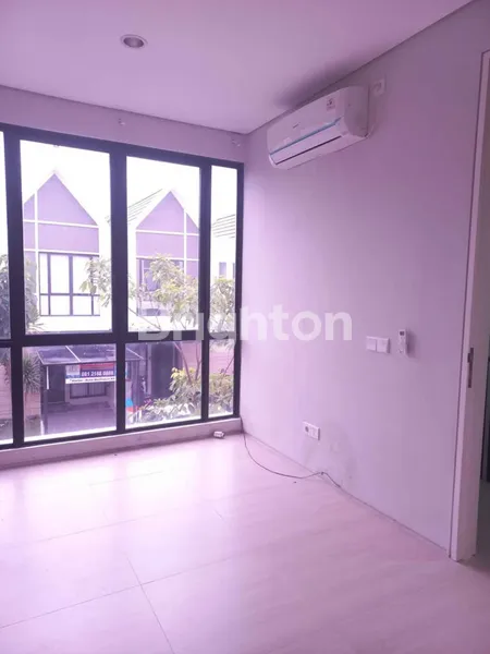 image  RUMAH CITRALAND NORTHWEST PARK DEKAT NORTH WEST, DEKAT SEKOLAHAN CITRA BERKAT, DEKAT RS BDH (2)