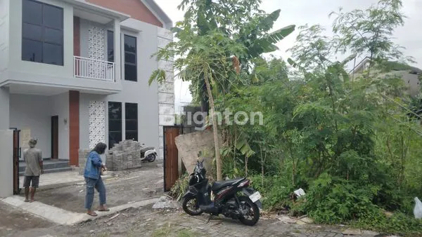 image TANAH KERING DI LINGKUNGAN VILLA (4)