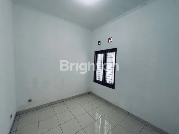 image SEWA RUMAH KLASIK ASRI BATUNUNGGAL BANDUNG (5)