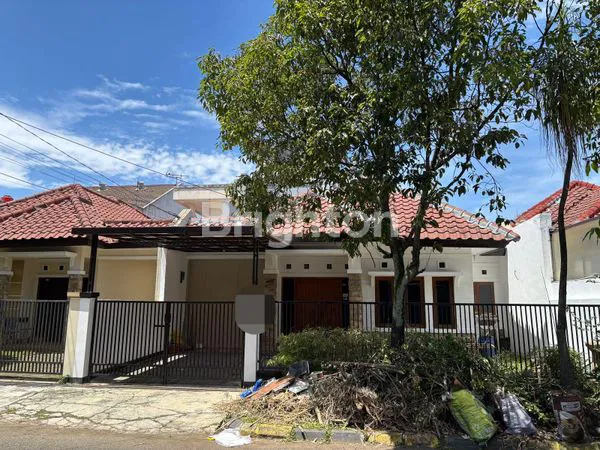 image SEWA RUMAH KLASIK ASRI BATUNUNGGAL BANDUNG (1)