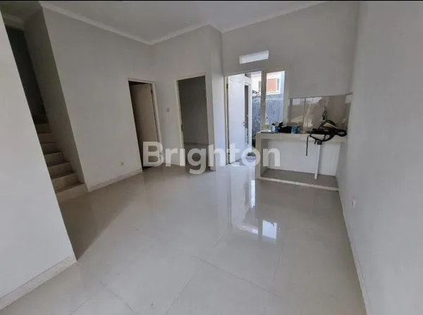 image RUMAH MINIMALIS 2 LANTAI SIAP HUNI, SIDOARJO (3)