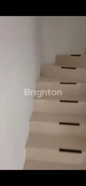 image RUMAH MINIMALIS 2 LANTAI SIAP HUNI, SIDOARJO (5)