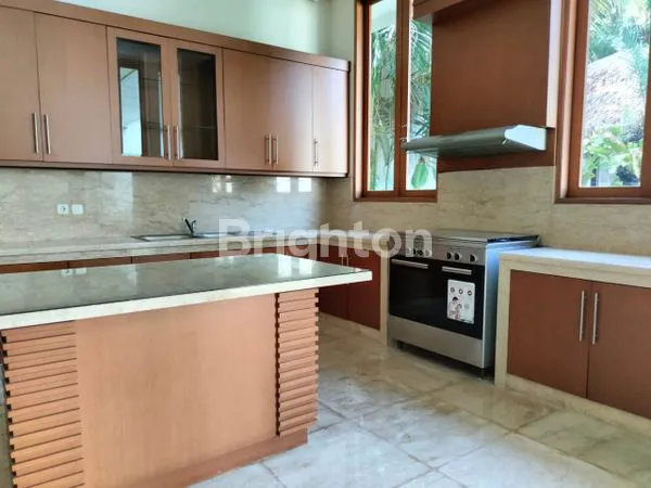 image LUXURY RESIDENCE FOR RENT / SEWA  IN KEMANG – 5 BEDROOMS, PRIVATE POOL (4)