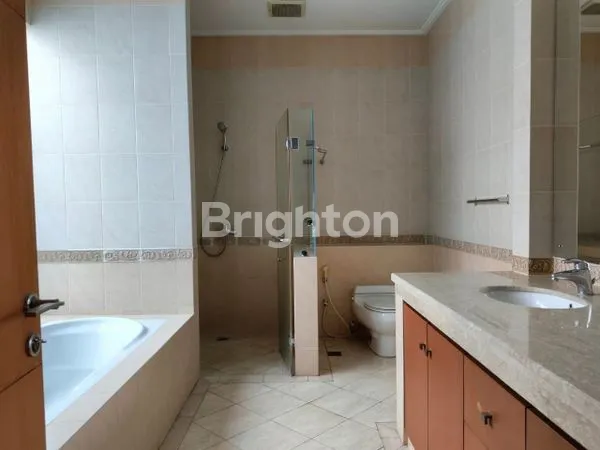 image LUXURY RESIDENCE FOR RENT / SEWA  IN KEMANG – 5 BEDROOMS, PRIVATE POOL (8)