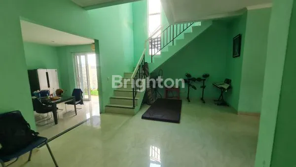 image RUMAH SEWA DI SENTUL CITY DEKAT PINTU TOL (3)