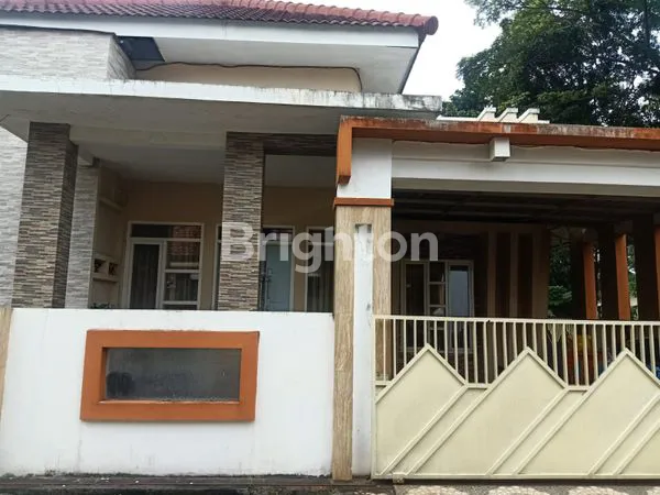 image RUMAH MEWAH SIAP HUNI DI SIGOSARI KAB.MALANG (1)