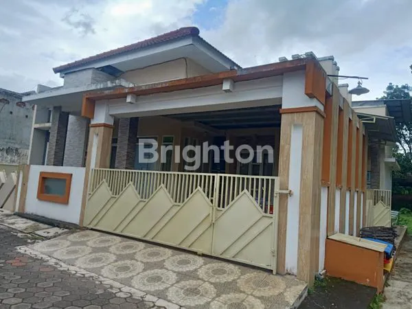 image RUMAH MEWAH SIAP HUNI DI SIGOSARI KAB.MALANG (2)