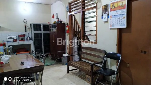 image RUMAH CLASSIC BANGUNAN KOKOH DI JAKARTA PUSAT (6)