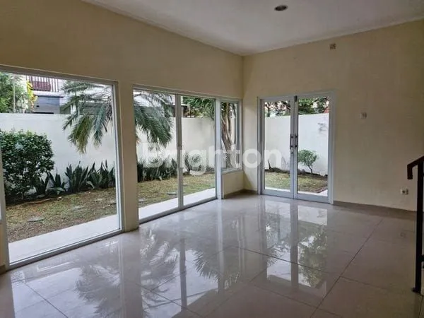 image RUMAH SUDUT CLUSTER EKSKLUSIF ANDARA PARK RESIDENCE – AKSES TOLL 1 MENIT!\N (2)